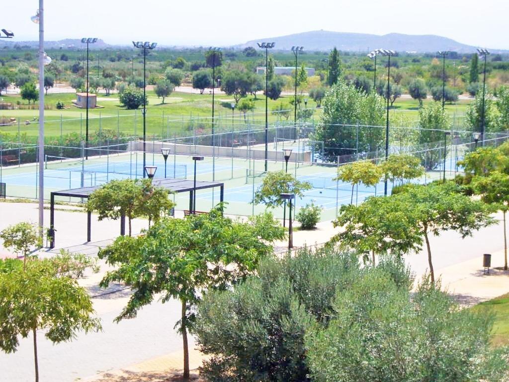 Espectacular Chalet Adosado Para Vacaciones En Panoramica Golf Sant Jordi Ngoại thất bức ảnh